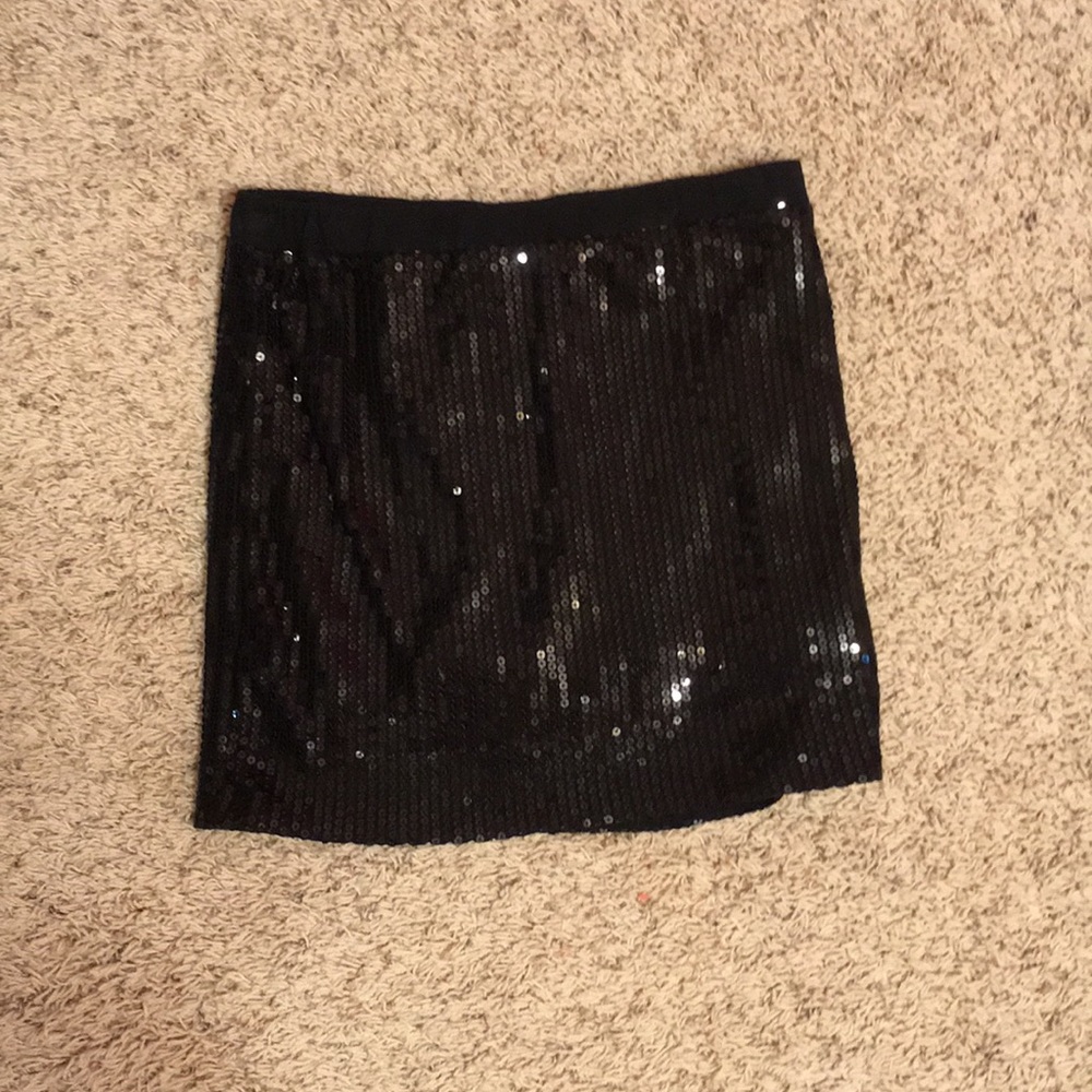 Sequin pencil skirt
